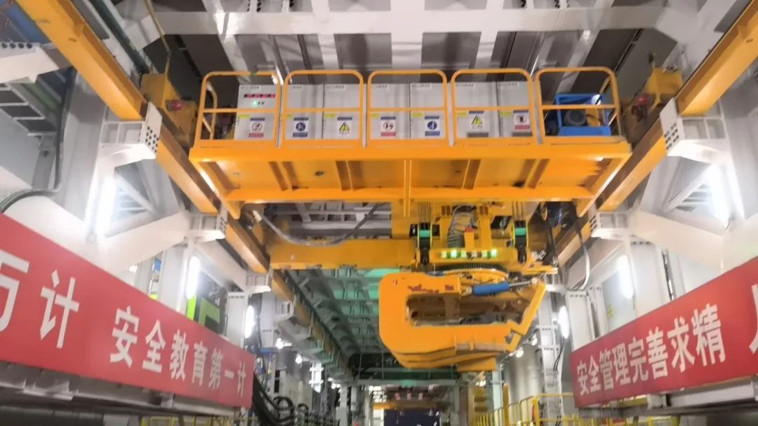 匠心制造 AG贵宾会UNI800助力大国重器钢铁“穿山甲” 匠心制造 AG贵宾会UNI800助力大国重器钢铁“穿山甲”